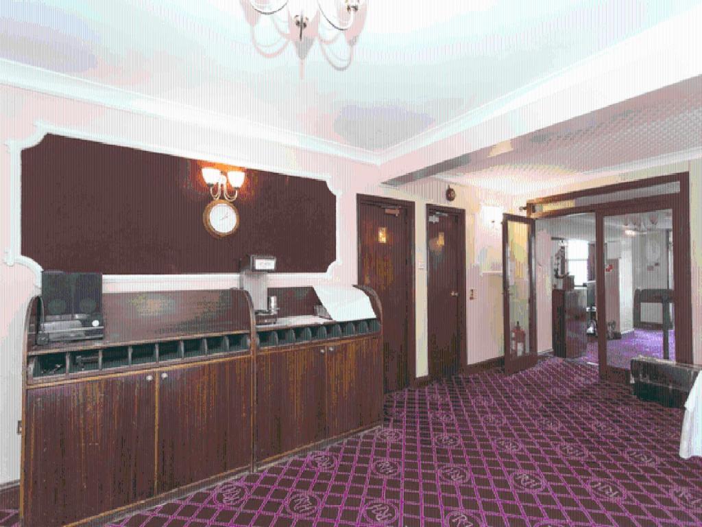 Oyo Ridgeway Hotel شينغفورد المظهر الخارجي الصورة